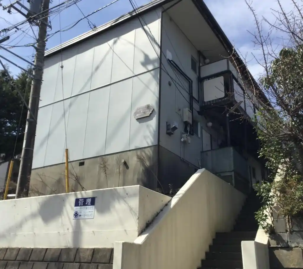 ストークハウス東百合A棟 外観