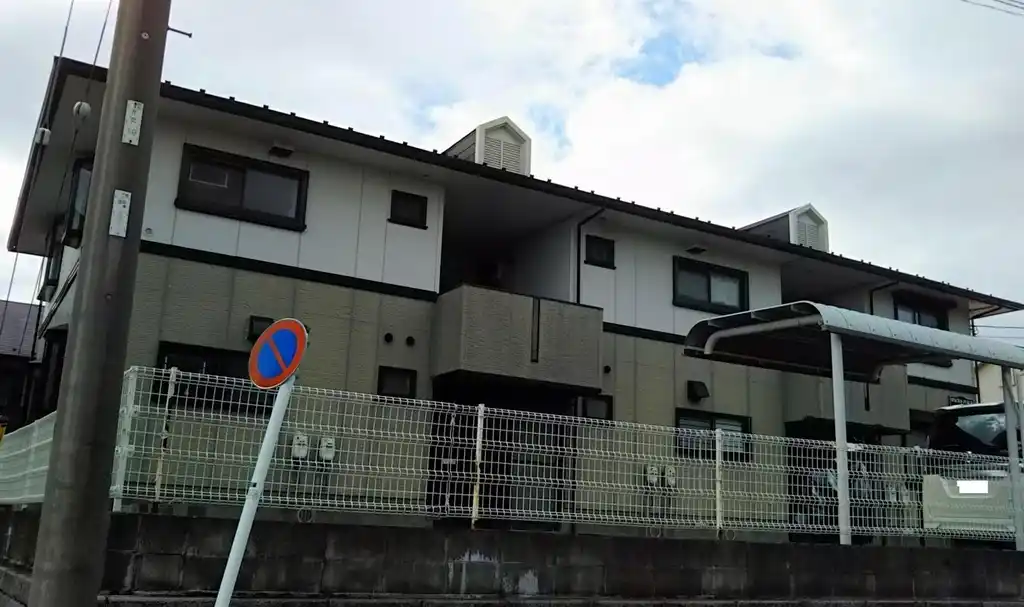 クレストパレスD 外観