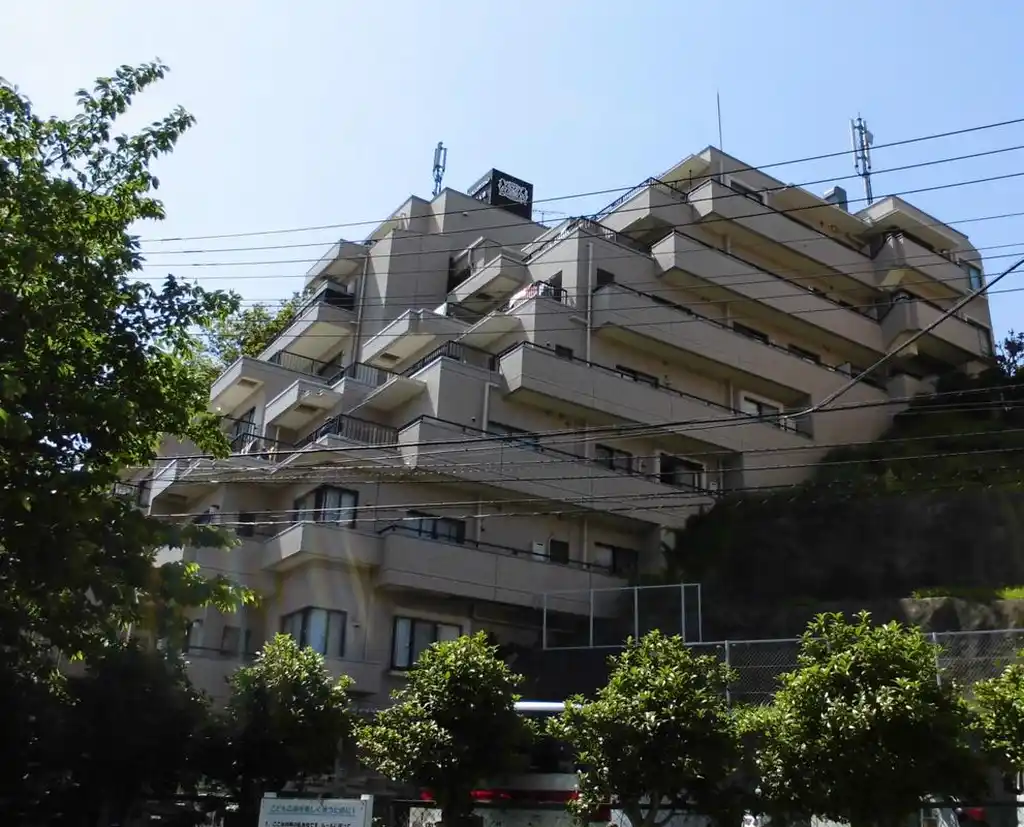 ライオンズマンション大船A館 外観