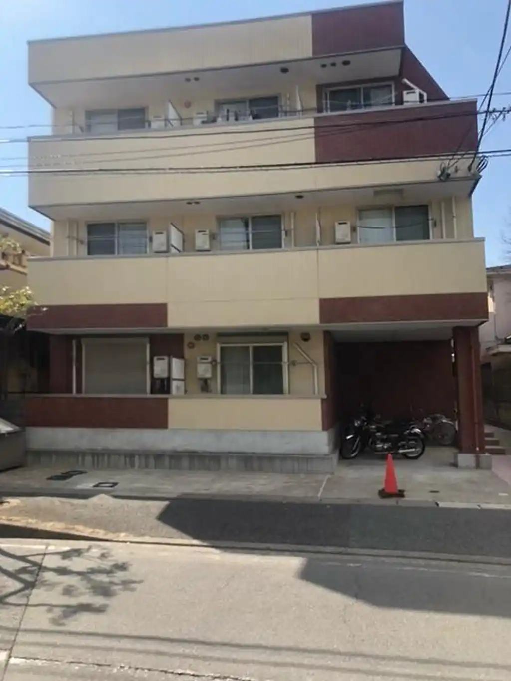ボンヌ・シャンス 外観