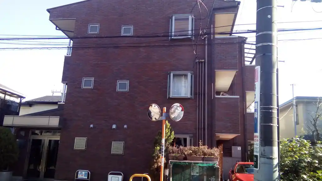 ビックフィールド 外観