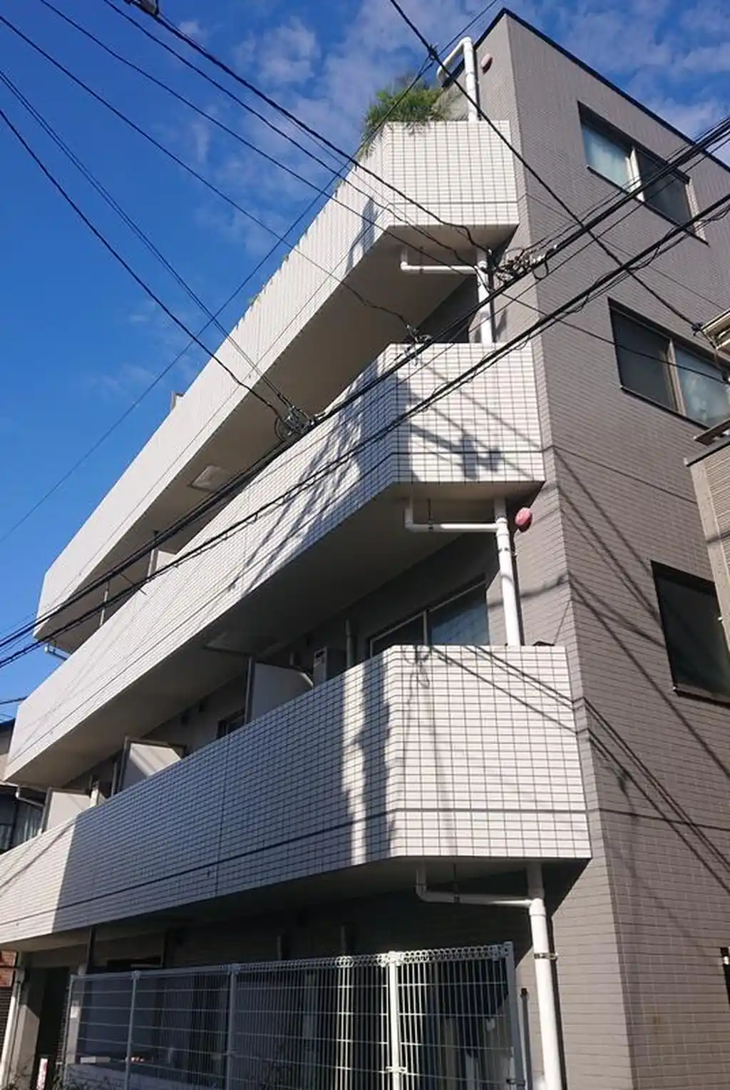 スパシエルクス中野野方 外観