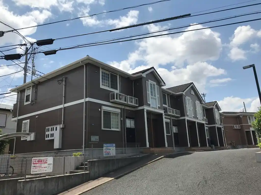 サンプレシャス 外観