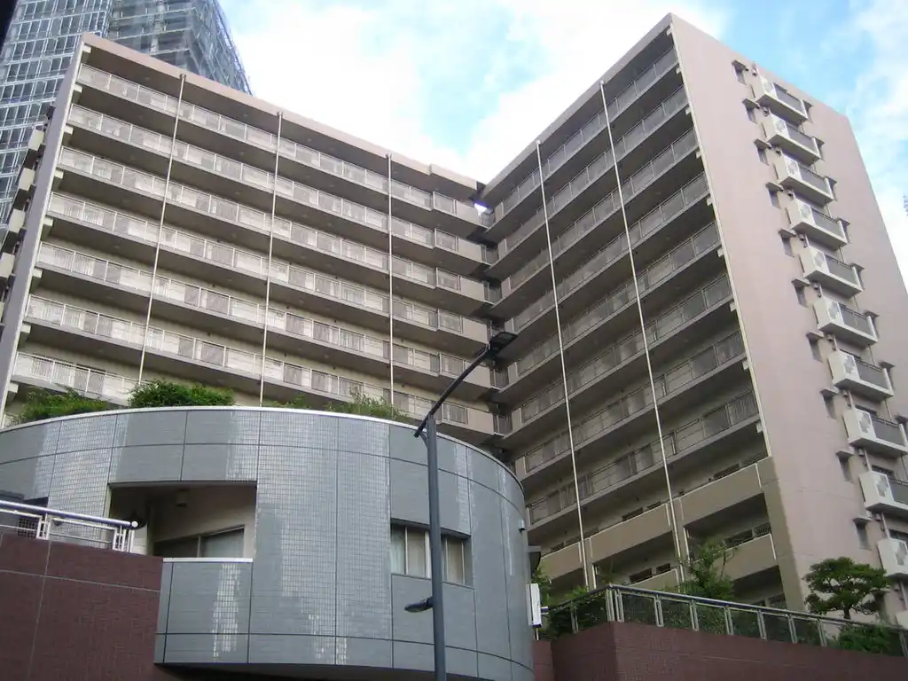 UR都市機構アーベインビオ川崎1号棟 外観