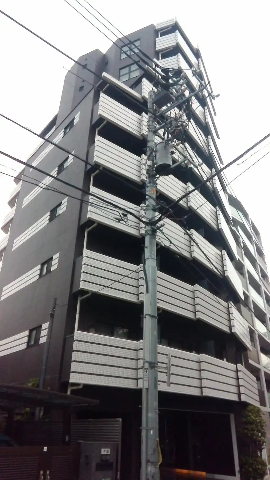 アジールコート中幸 外観