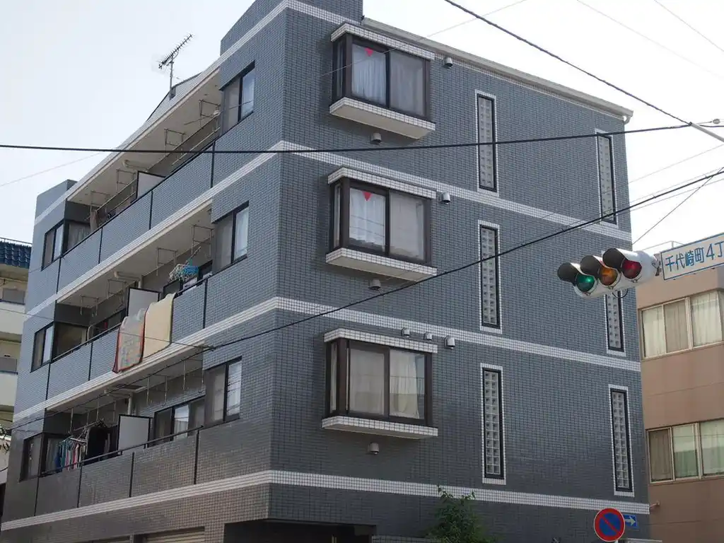 ニューハイツ本郷町 外観