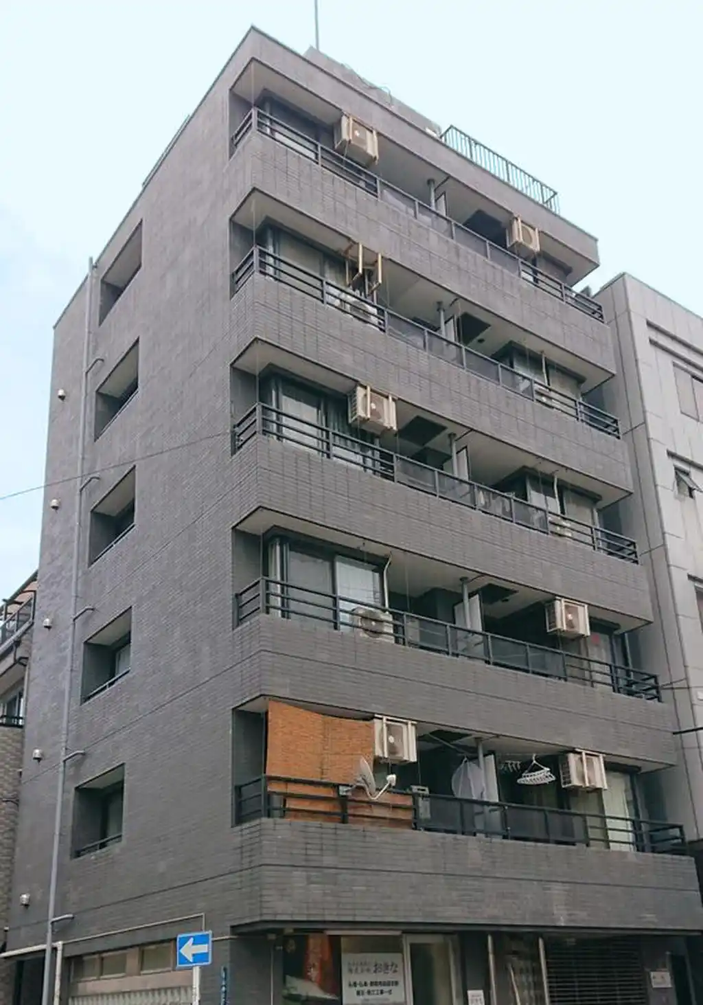 レイコールルビル 外観