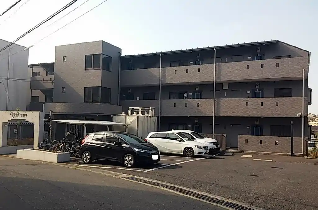 ペナテス宮前平 外観