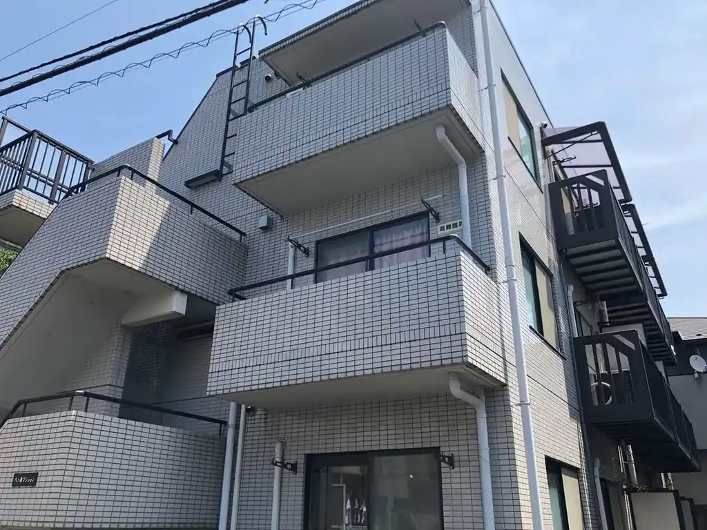 八ケ嶺マンション 外観