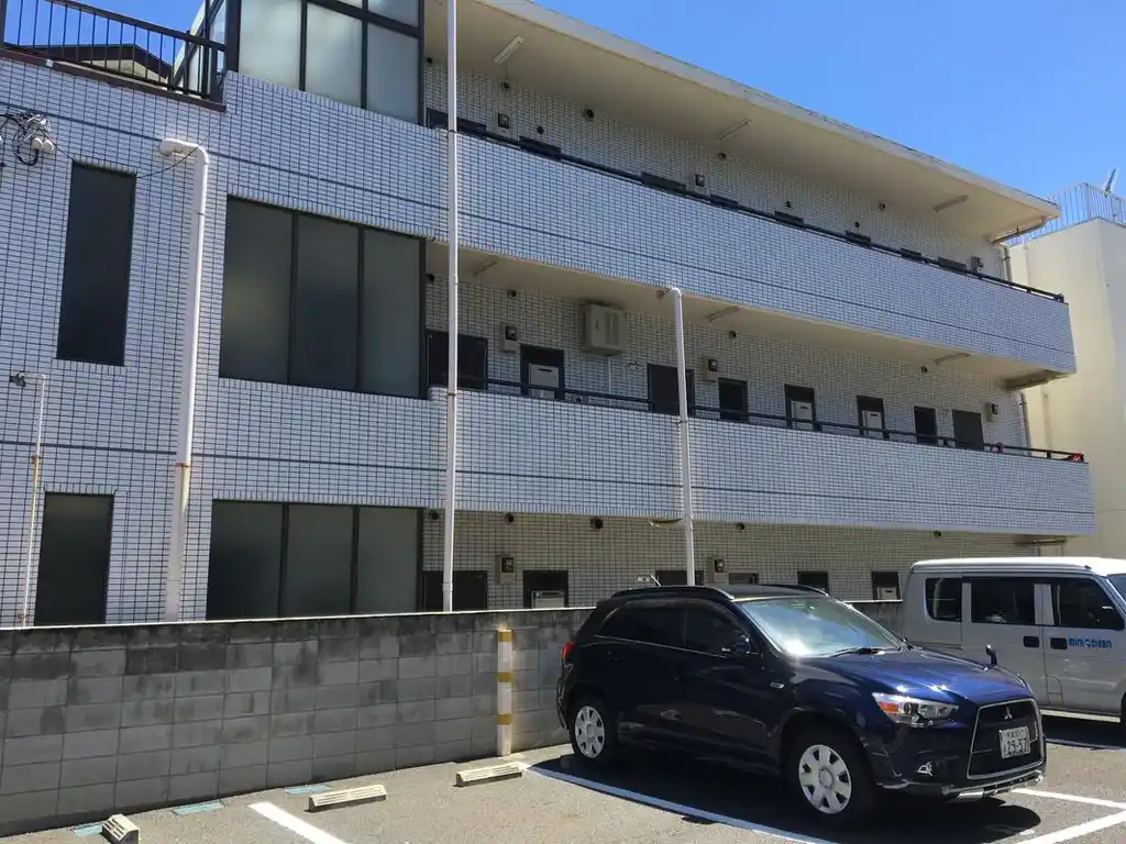 ステイタスYUHARA 外観