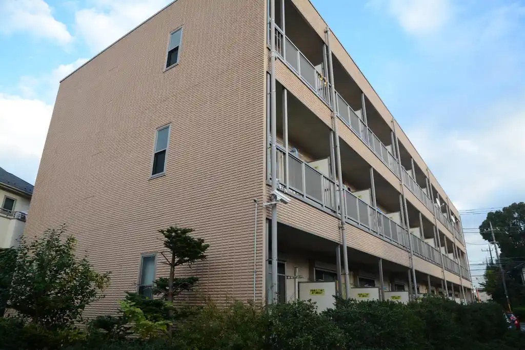 アンプルールフェール宮内 外観