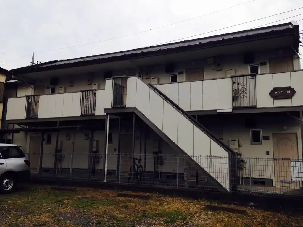 タウニィ関 外観