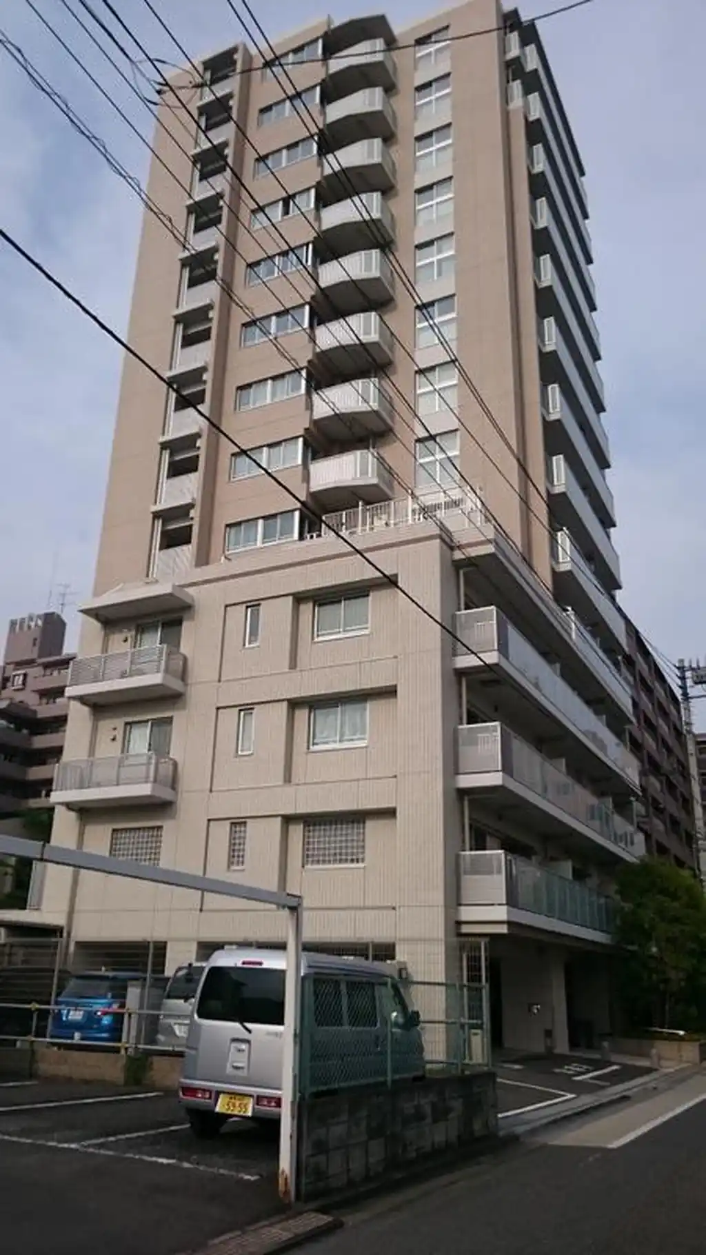 プラウド戸田公園サンクアージュ 外観