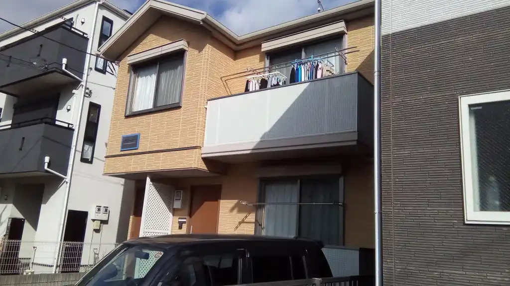 グローリー 外観