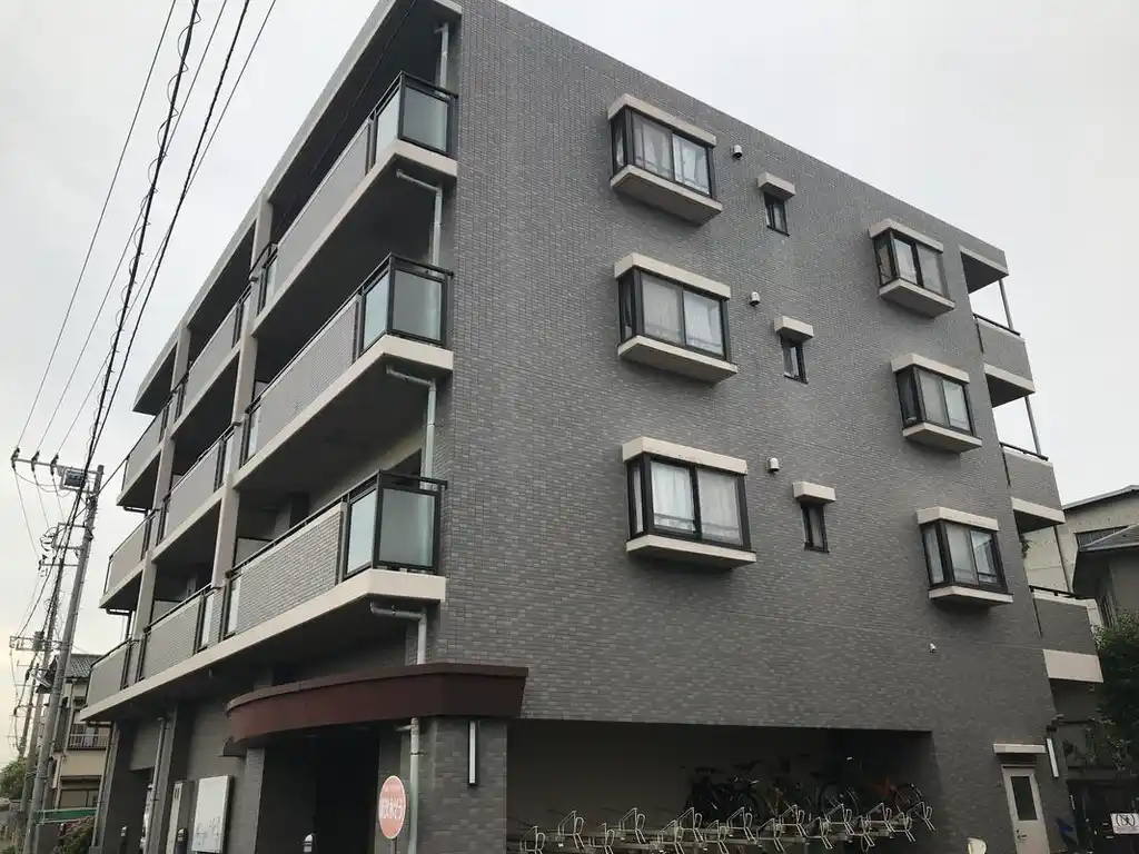 フォンターナ鬼越 外観
