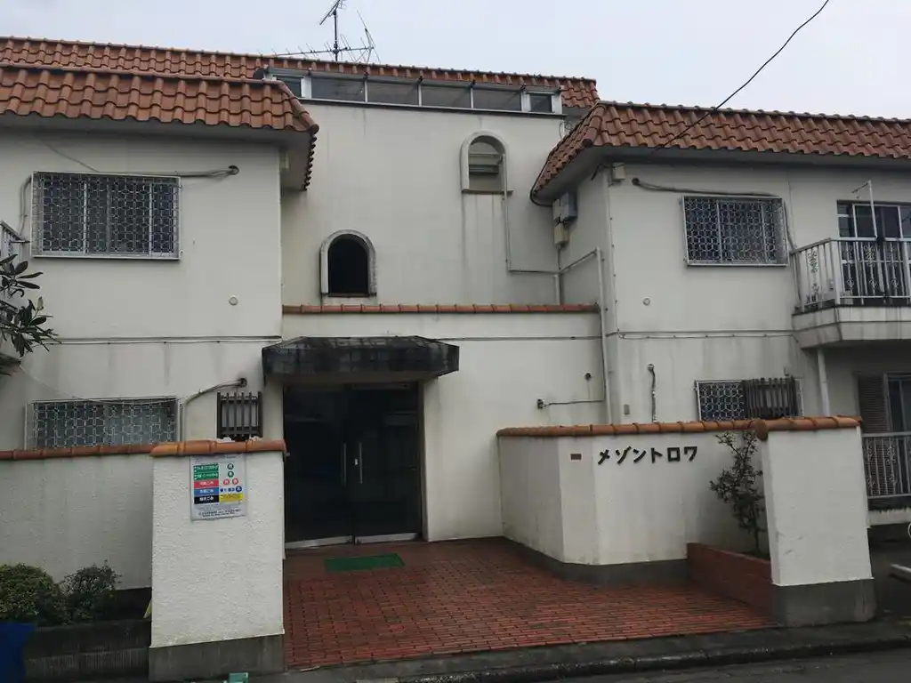メゾントロワ 外観