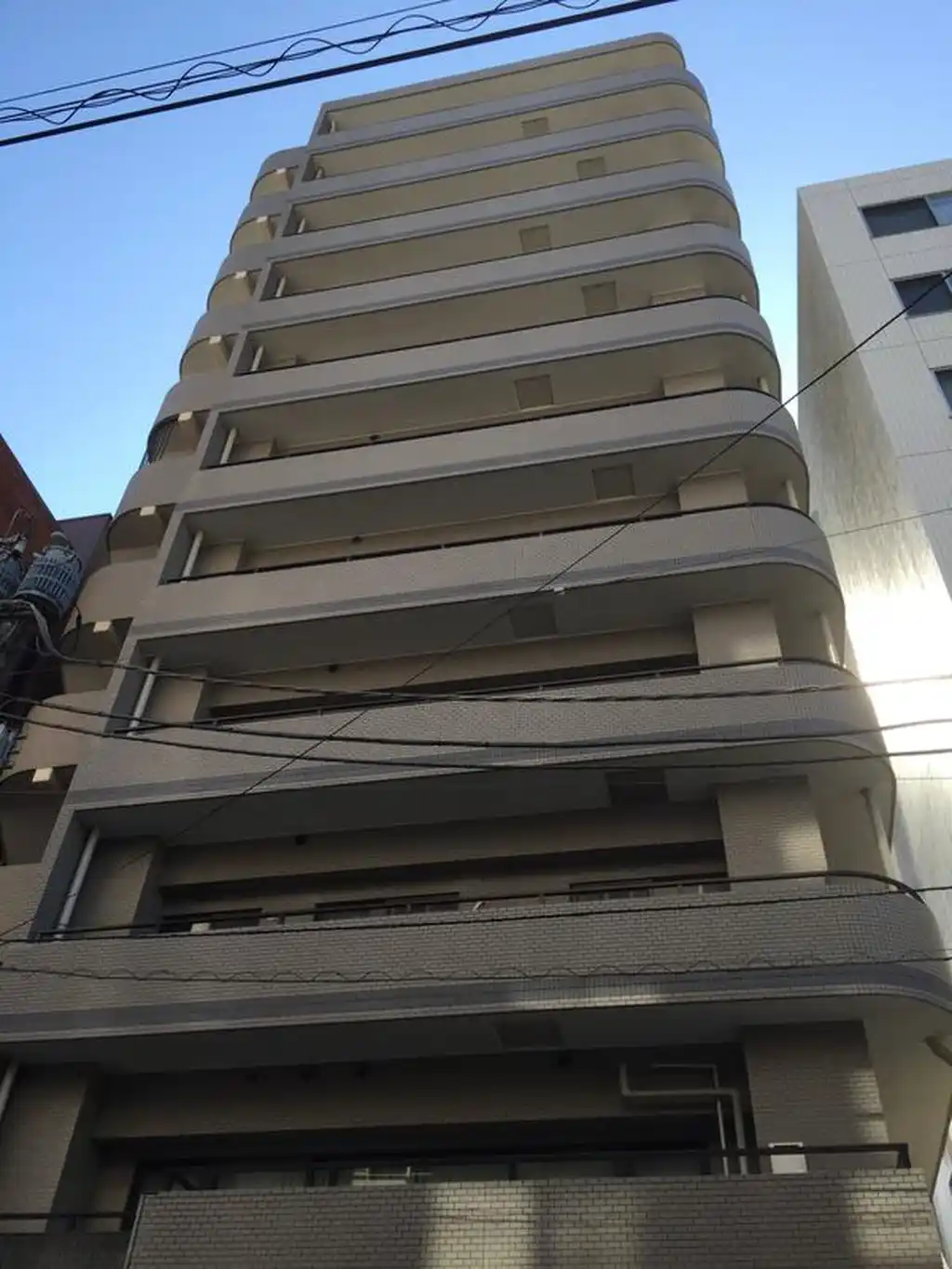 ロイヤルプラザ森下 外観