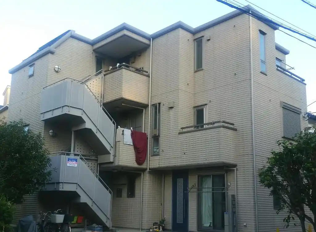 エン・クレスト 外観