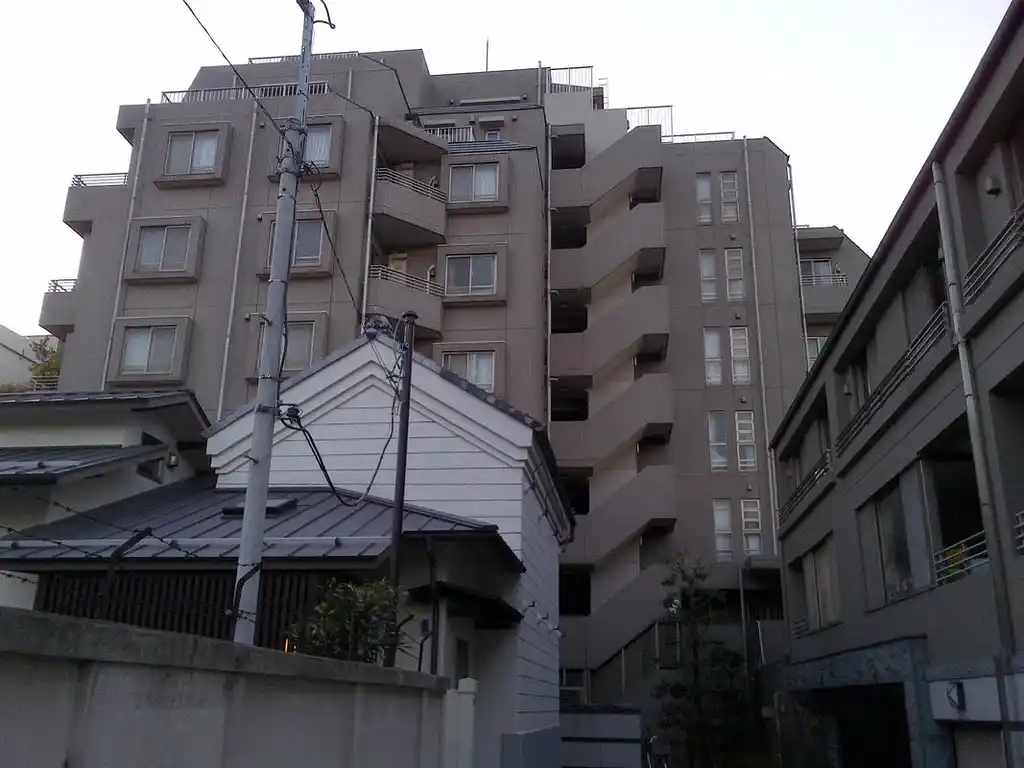 アクティス本郷真砂坂上 外観