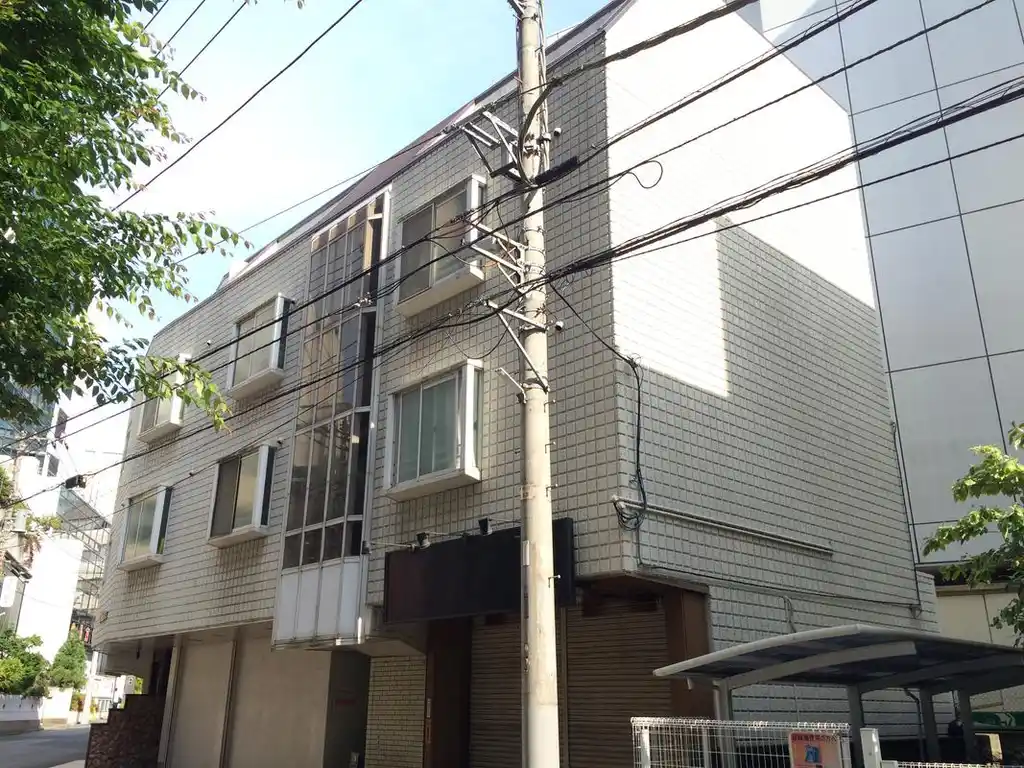 TAKUビル 外観