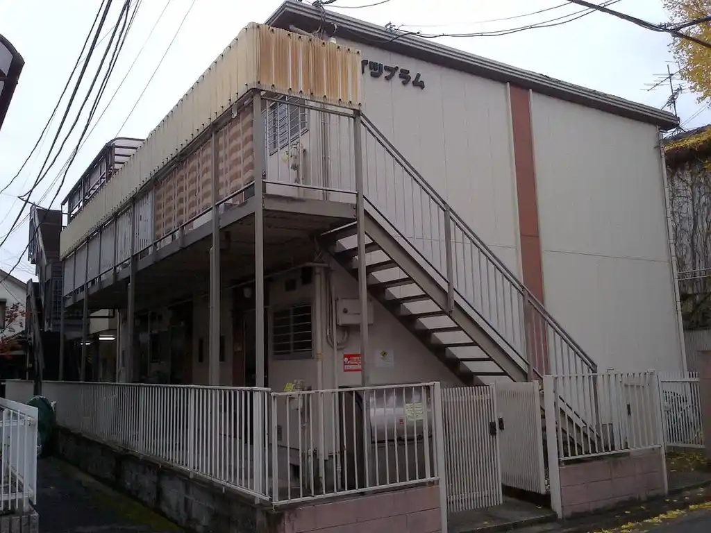 ハイツプラム 外観