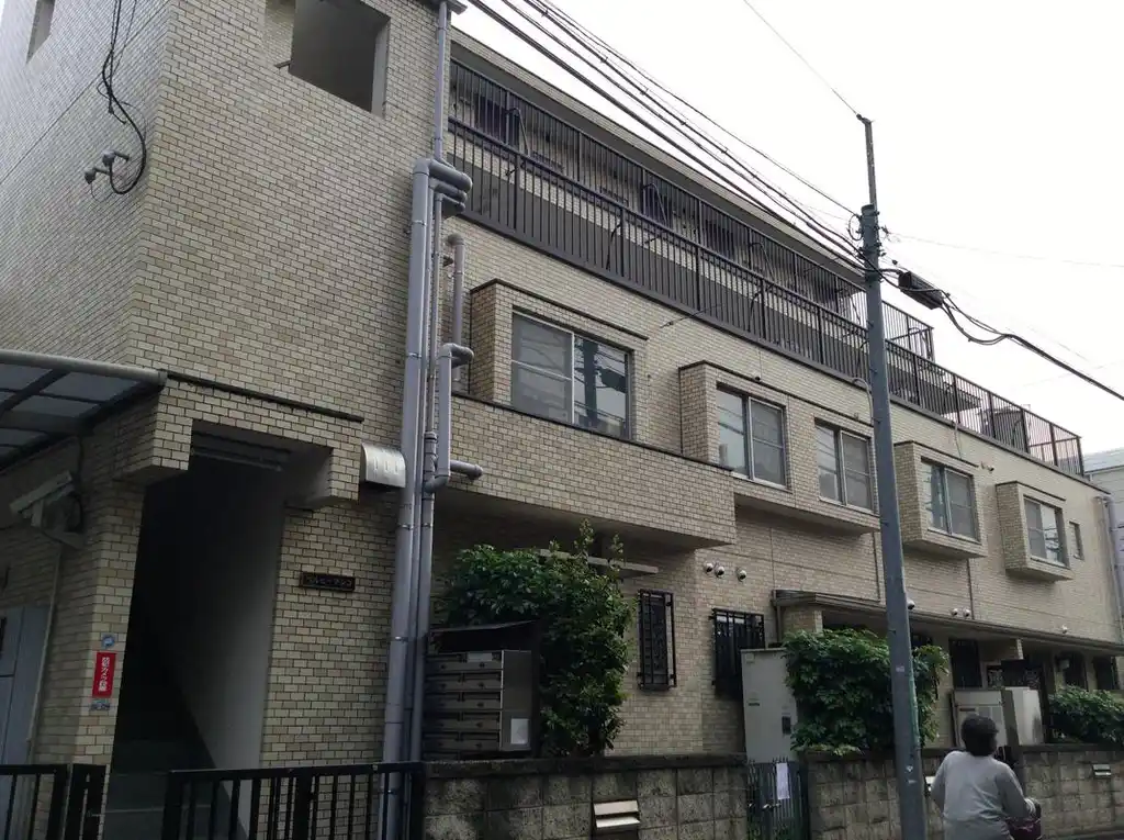 ベルビーマシコ 外観