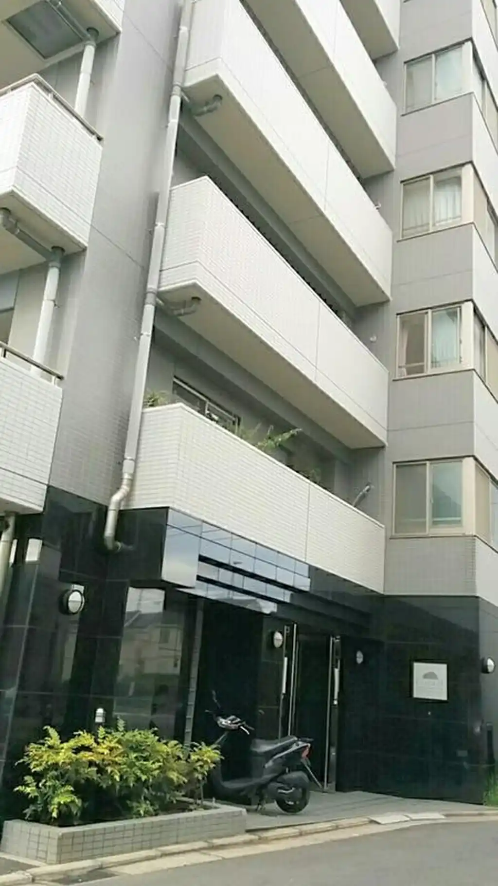 リステージ上星川 外観