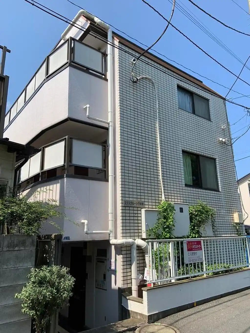 エクスクルーシヴ中井 外観