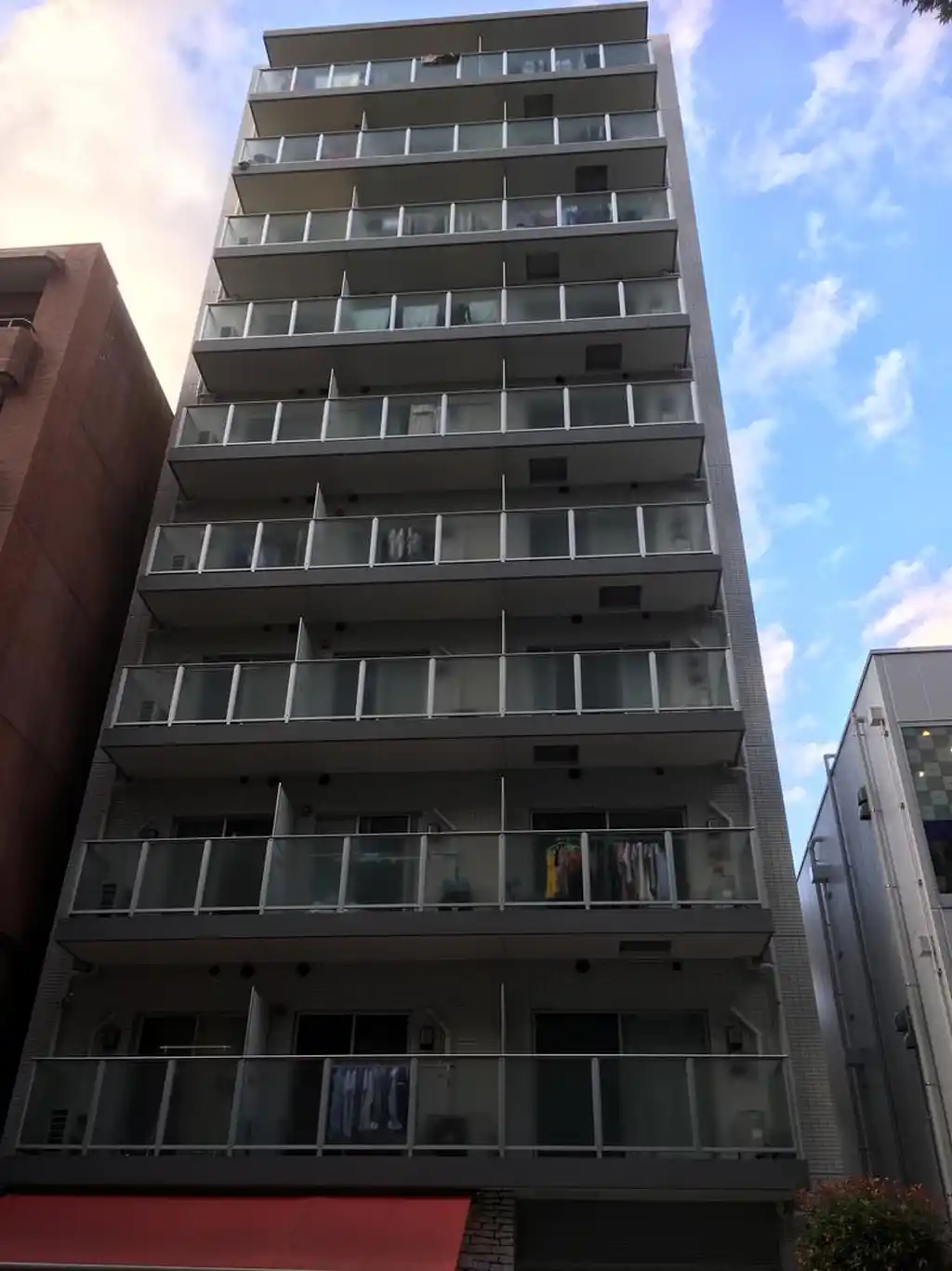 アマン 外観
