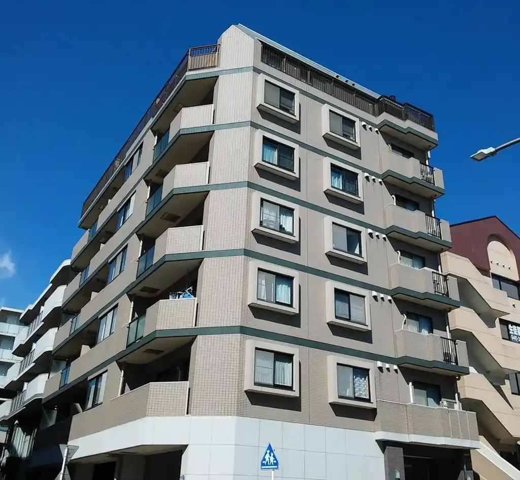 ビューネ仲町台 外観