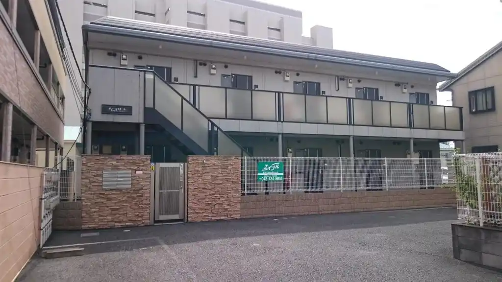 サン・ルミエール 外観