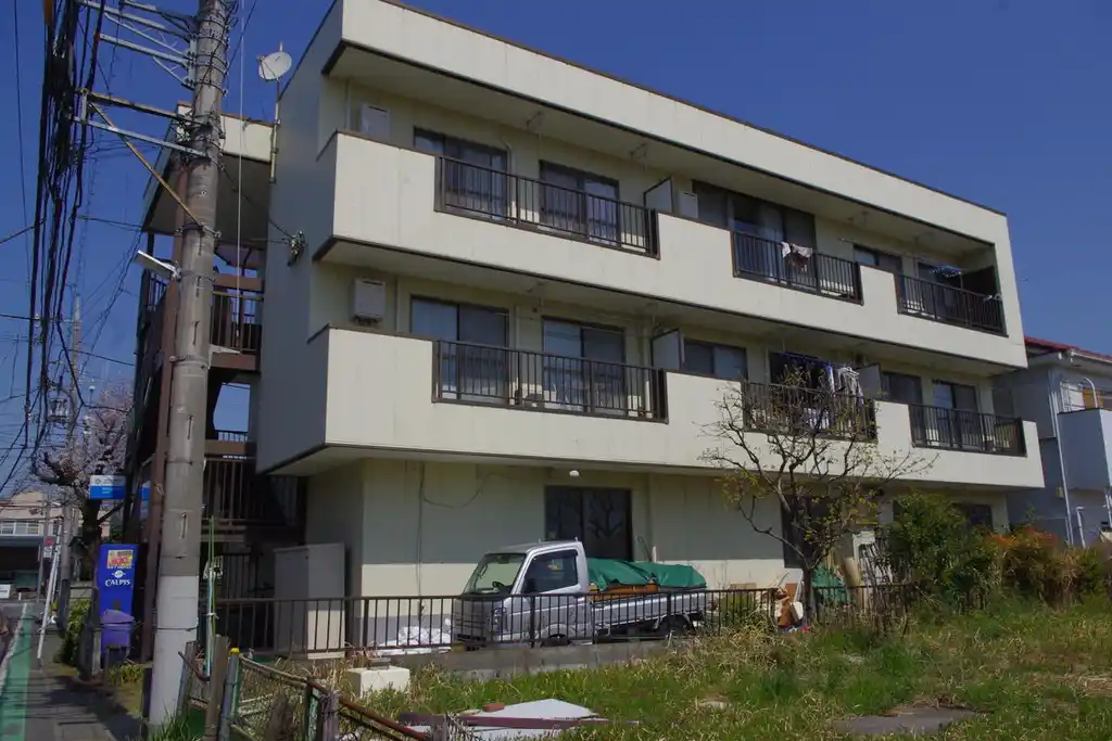 シャンブル南与野 外観