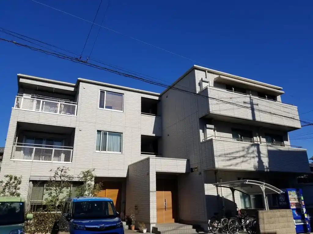 アサンテサーナ 外観