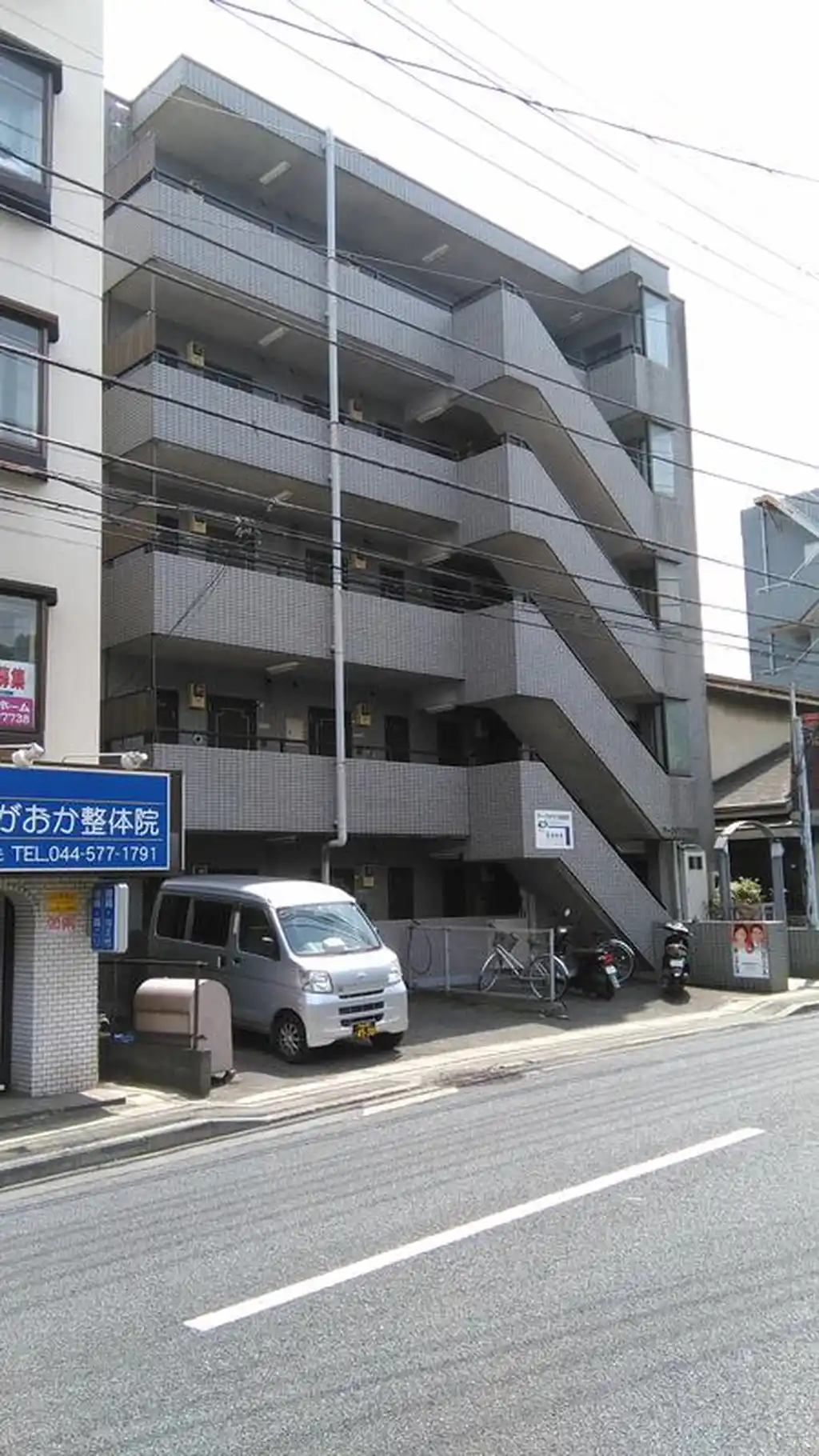 アークタウン百合丘 外観