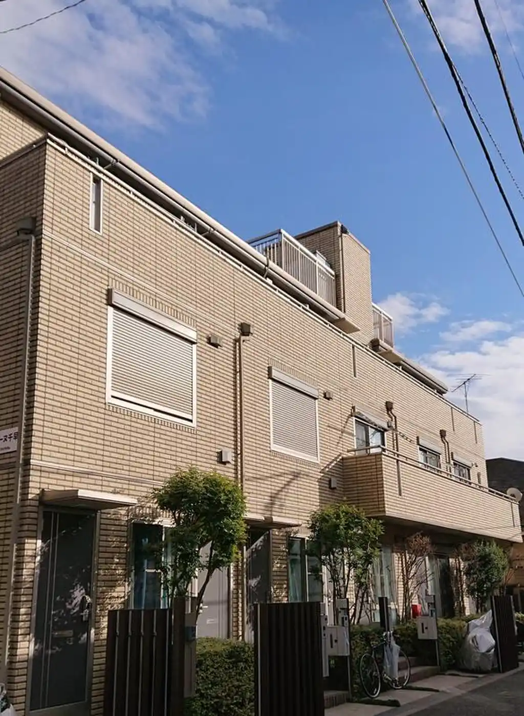 スレーヌ千早 外観