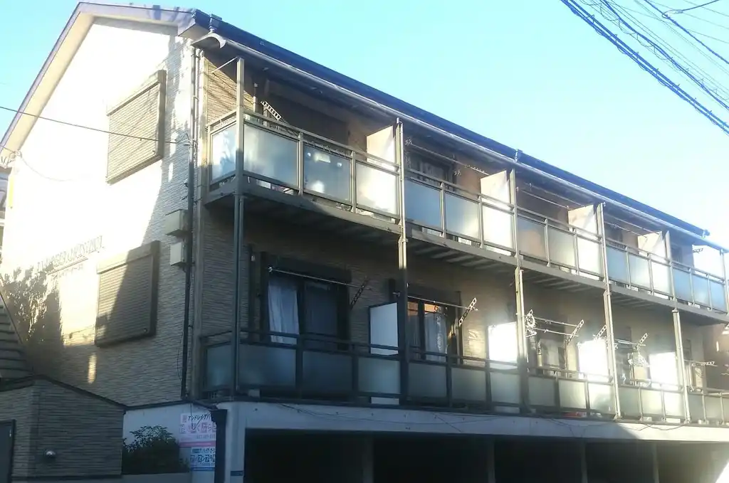 アンドレイアオーツカ 外観