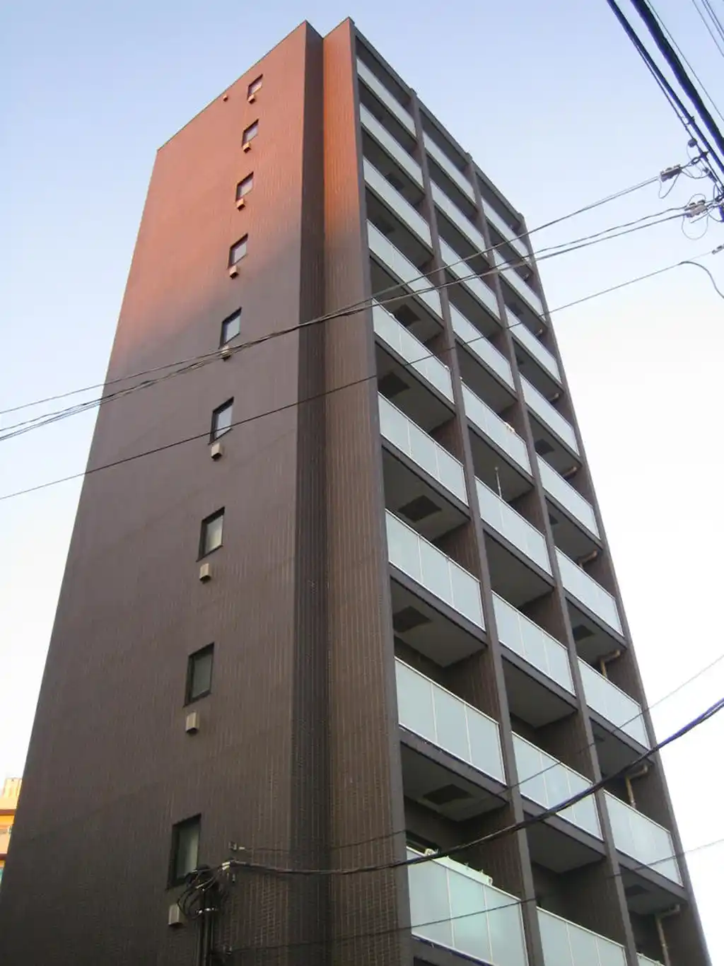 Le’a横濱鶴見中央弐番館 外観