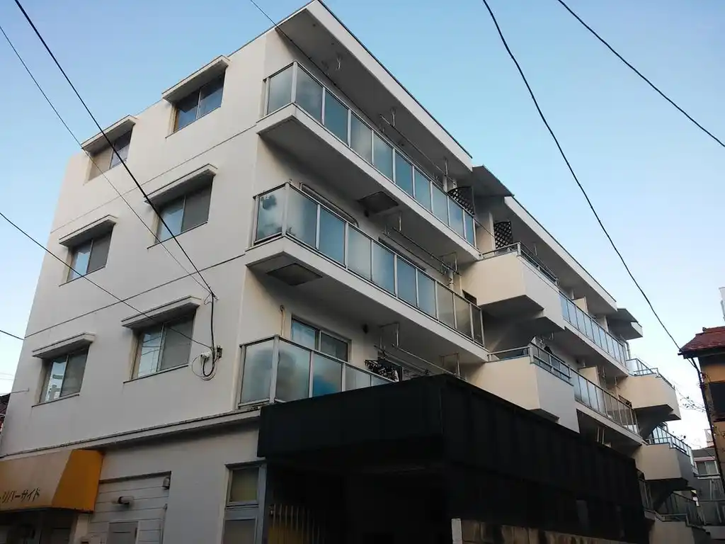 ライオンズマンション鶴見 外観