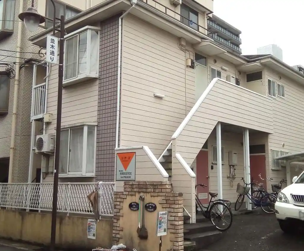 リサU 外観