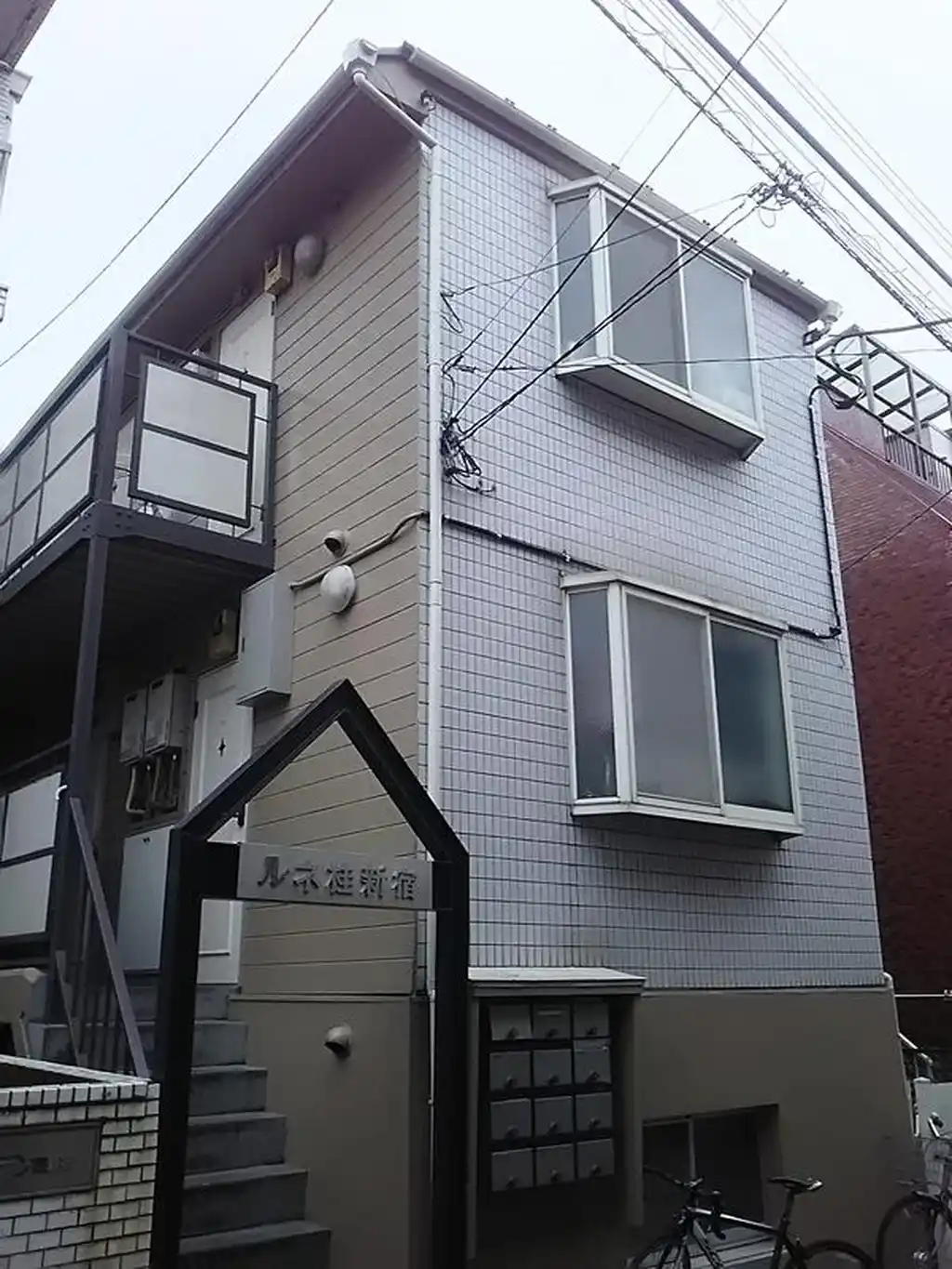 ルネ桂新宿 外観