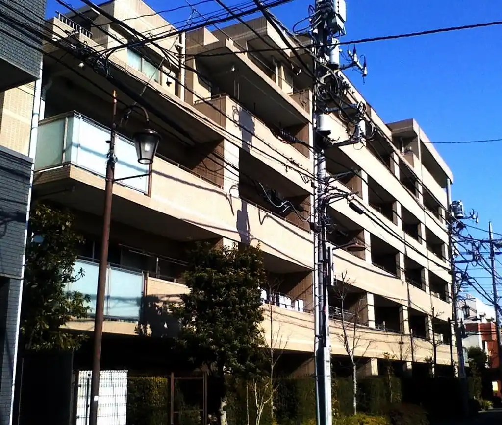 プラウド立川 外観