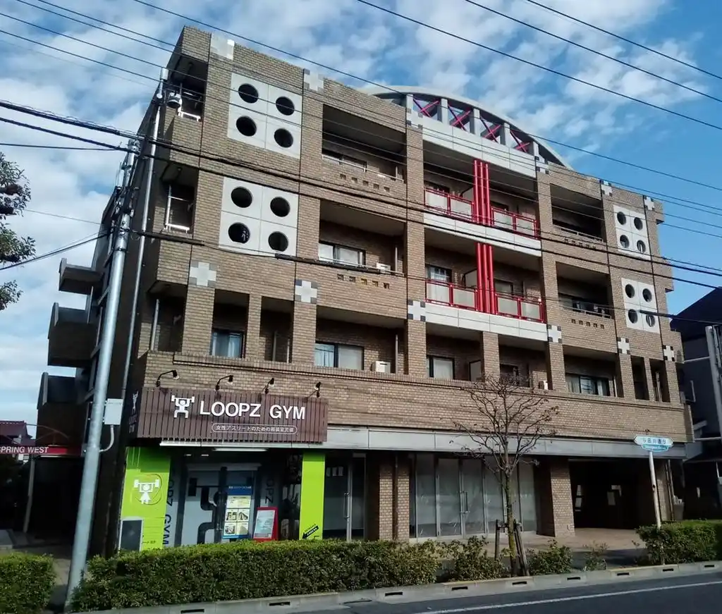 スプリングウエスト 外観