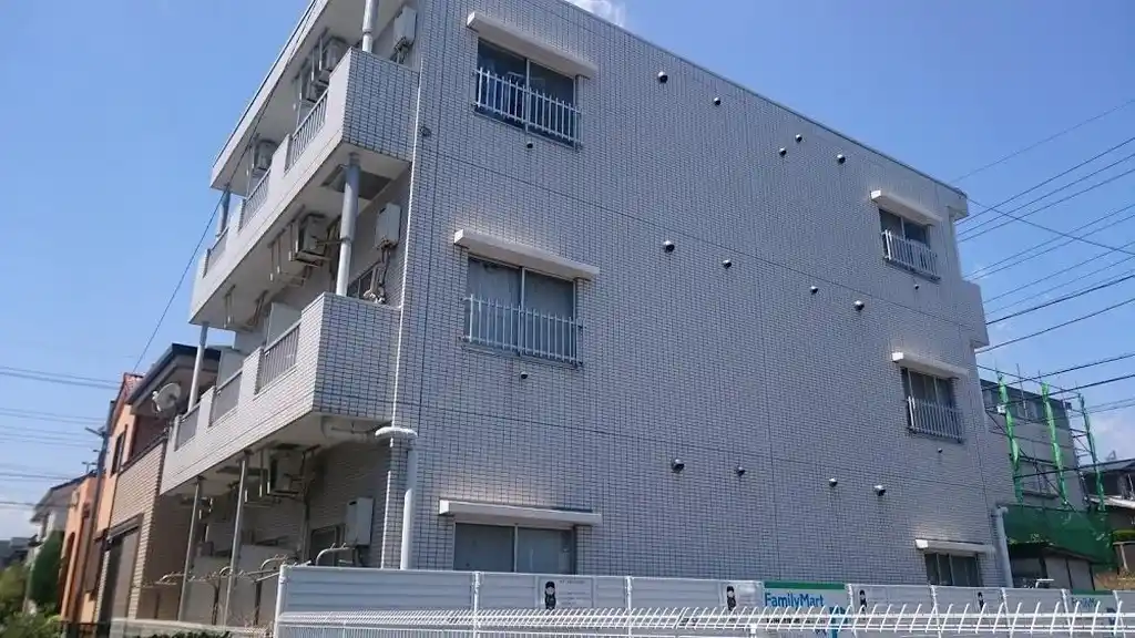 岸町メゾン 外観