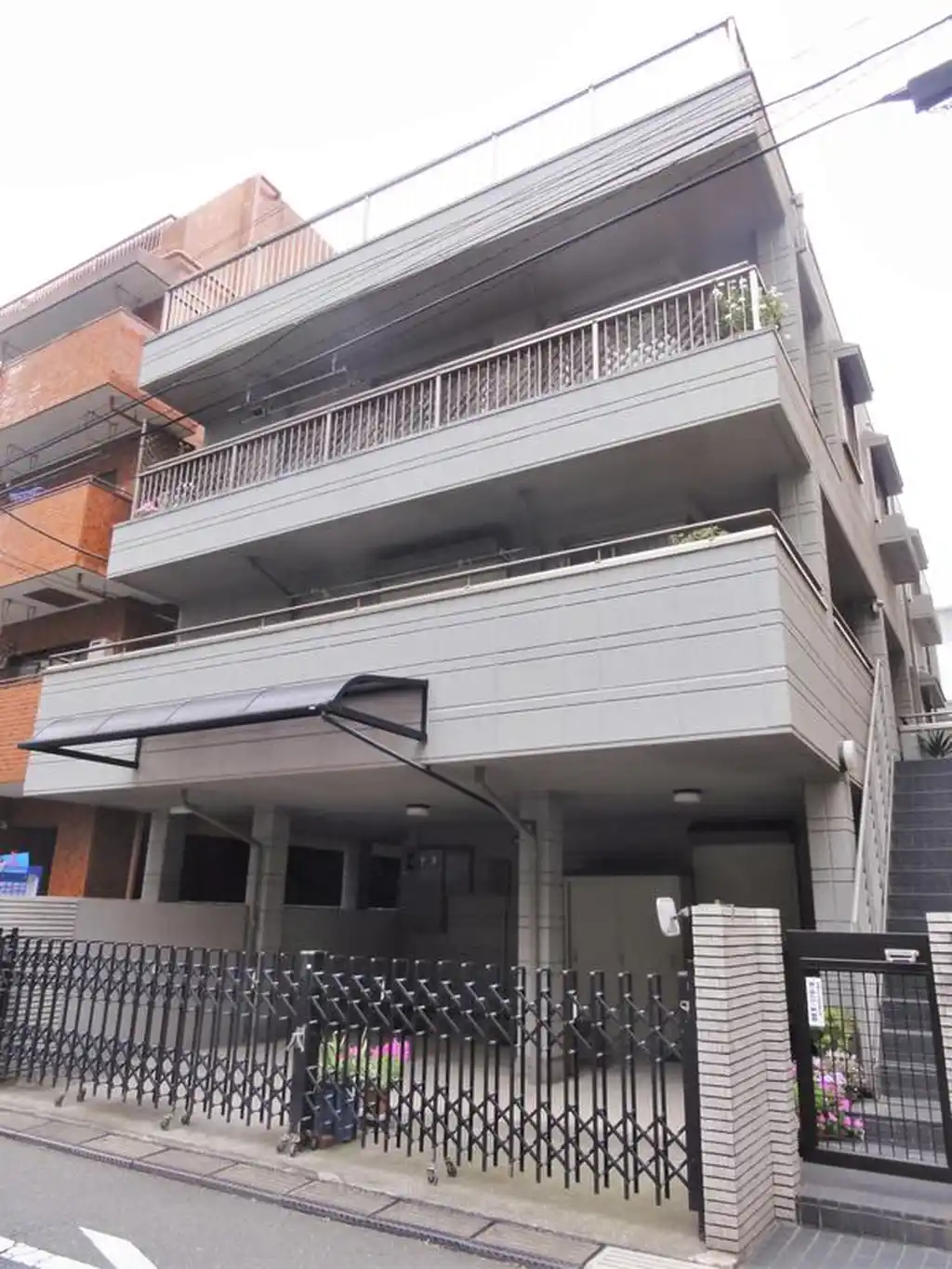 コーポクローネ 外観
