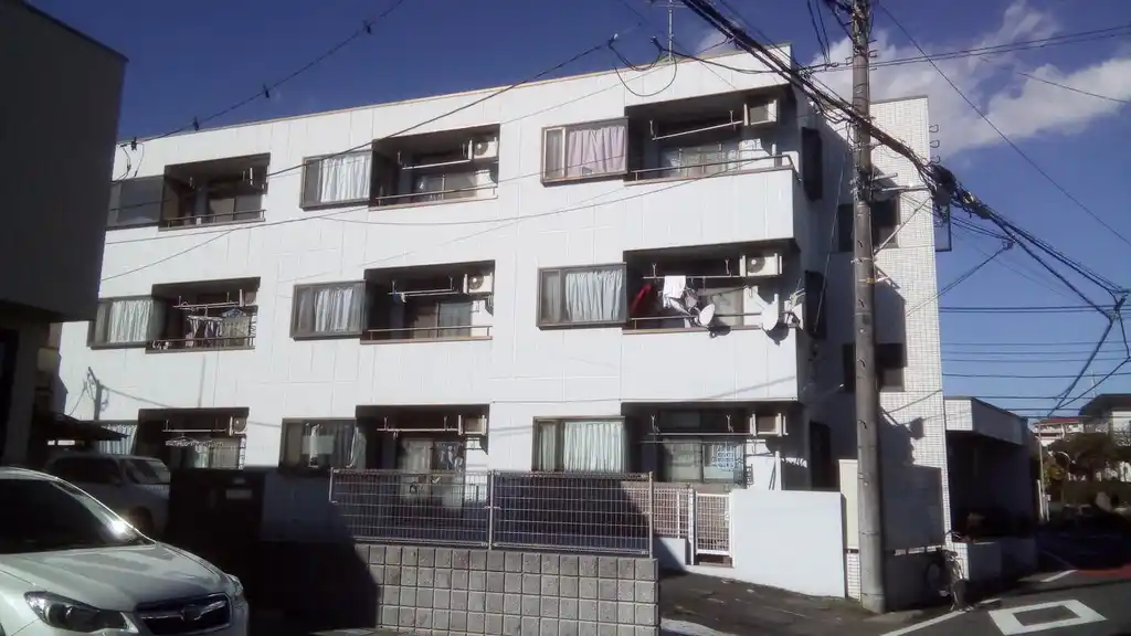 グランドール上鶴間 外観