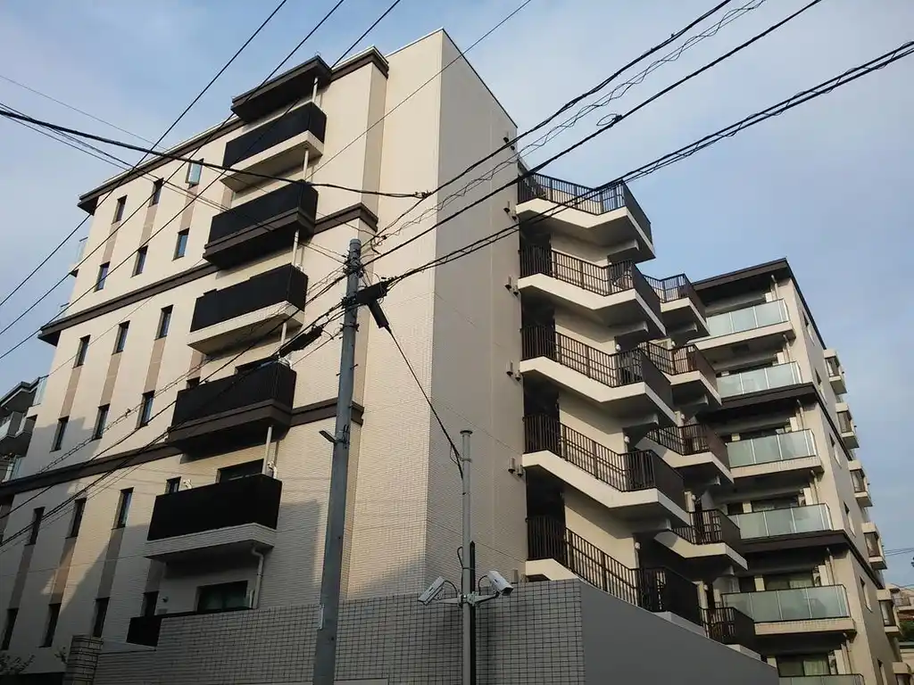 パークホームズ横浜東白楽 外観