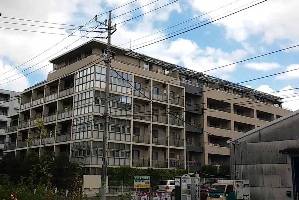 グランドメゾン大倉山 弐番館 外観