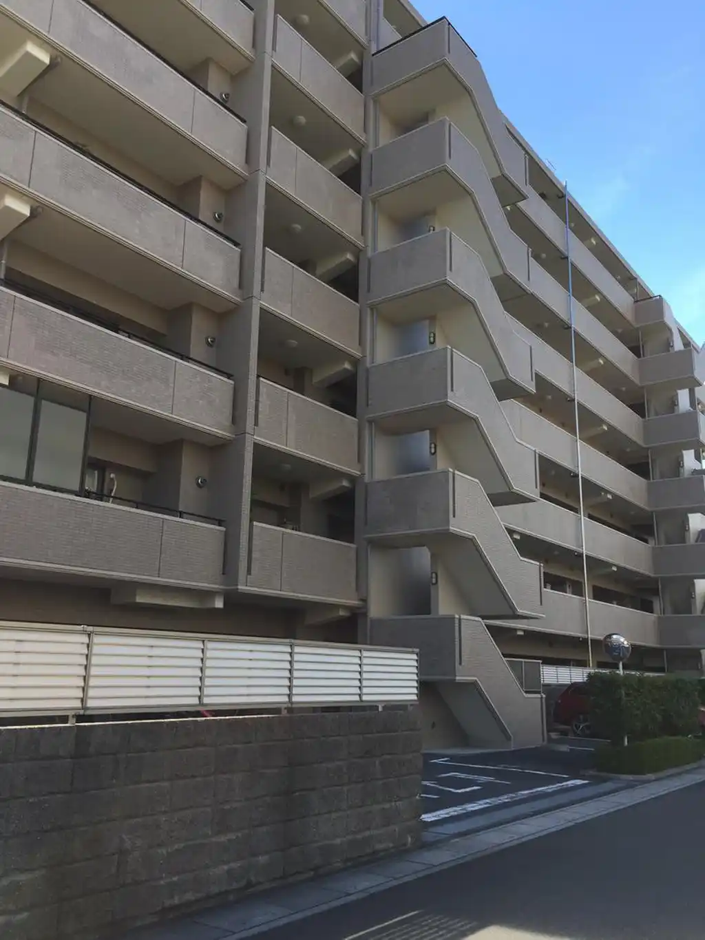 コスモ大宮シティフォルム 外観