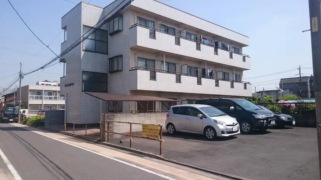 キャンファトリー 外観
