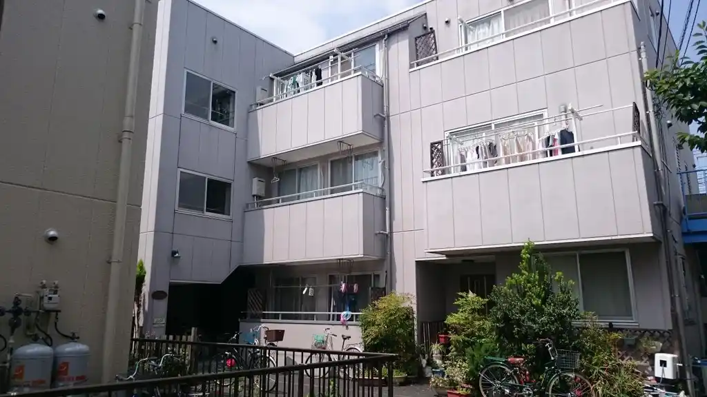 ジュリアン並木 外観